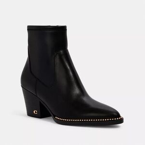 Coach Pell black leather ankle bootie 8.5